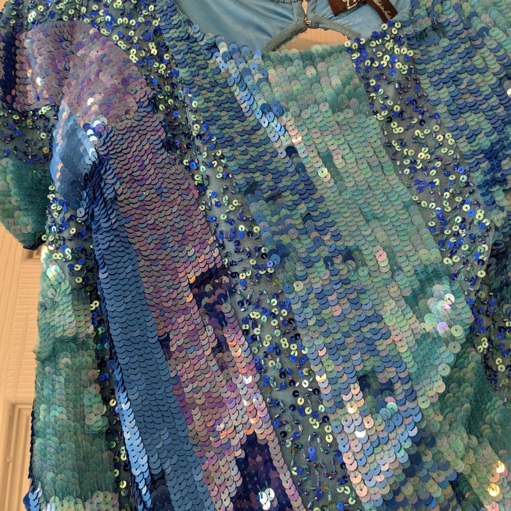 Camille La Vie, Beautiful Blue/Royal  sequin party dress - Picture 6 of 11